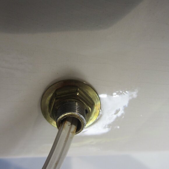 Boston Bruins Hockey Player Vintage Ceramic Lamp Arnels - Used/Works- No Shade - Picture 14 of 16